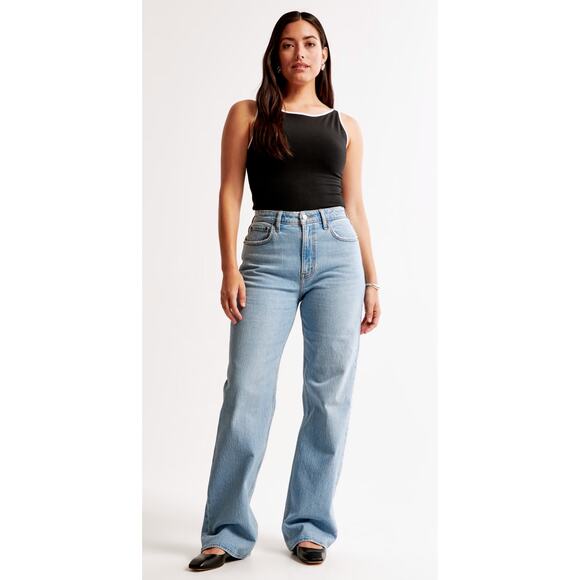 NWT Abercrombie & Fitch Curve Love High Rise 90s Relaxed Jean Size 26 Long - Picture 2 of 13